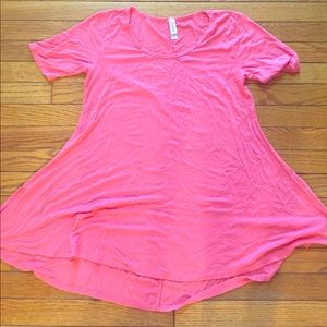 Lularoe t shirt